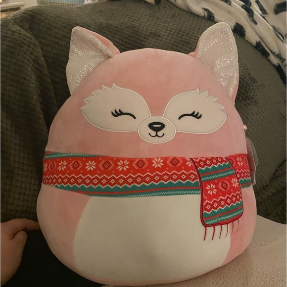 Squishmallows Pink Fox with Red Scarf - Picture 1 of 5